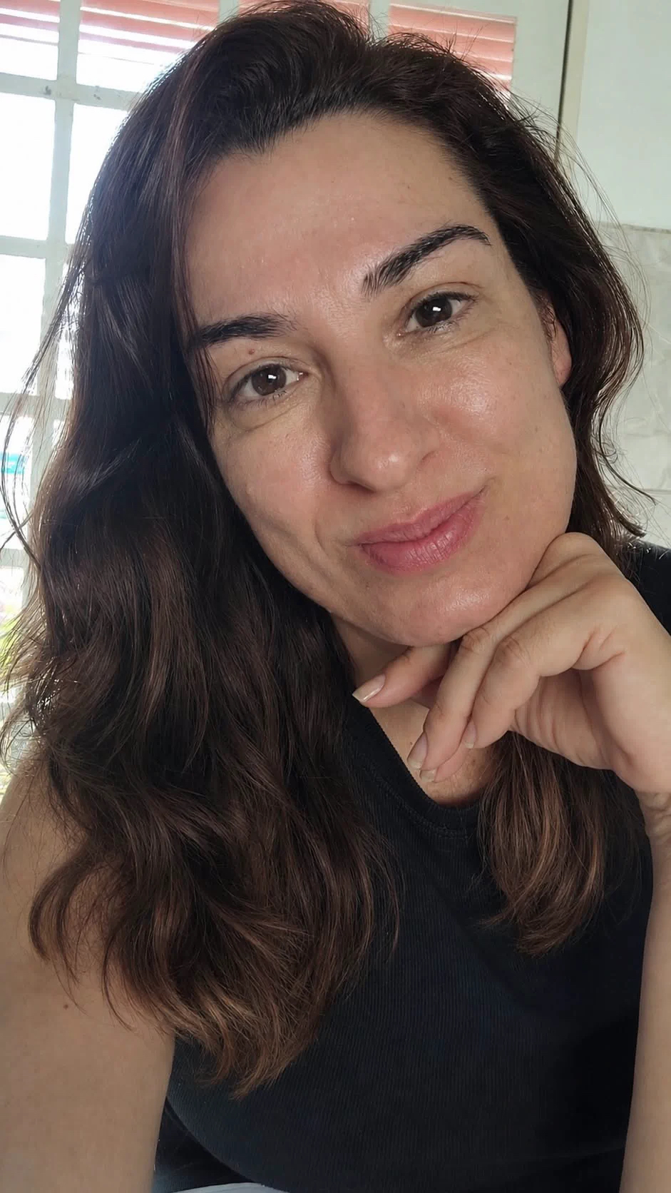 Ana R.